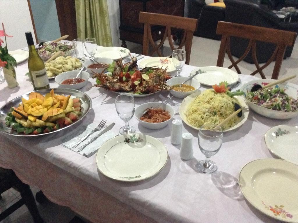 בנטוטה Lumbini Villa חדר תמונה