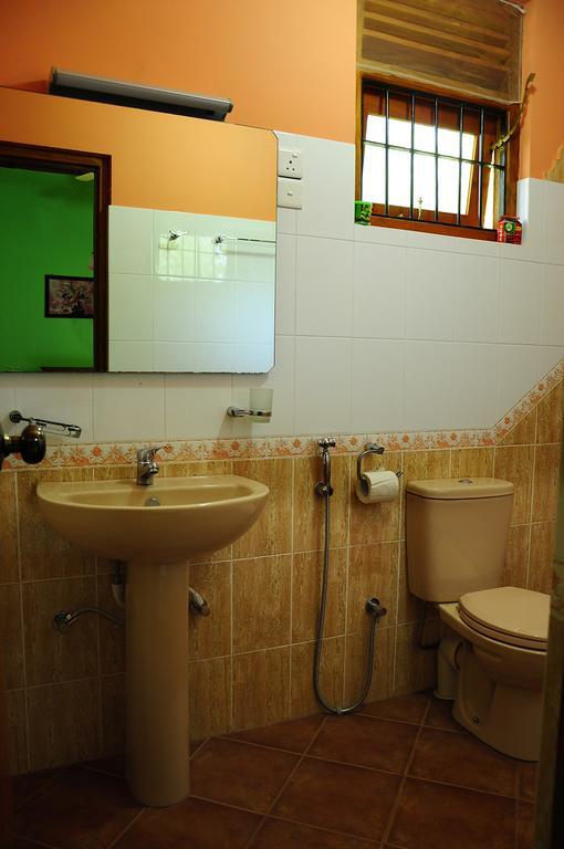 בנטוטה Lumbini Villa חדר תמונה